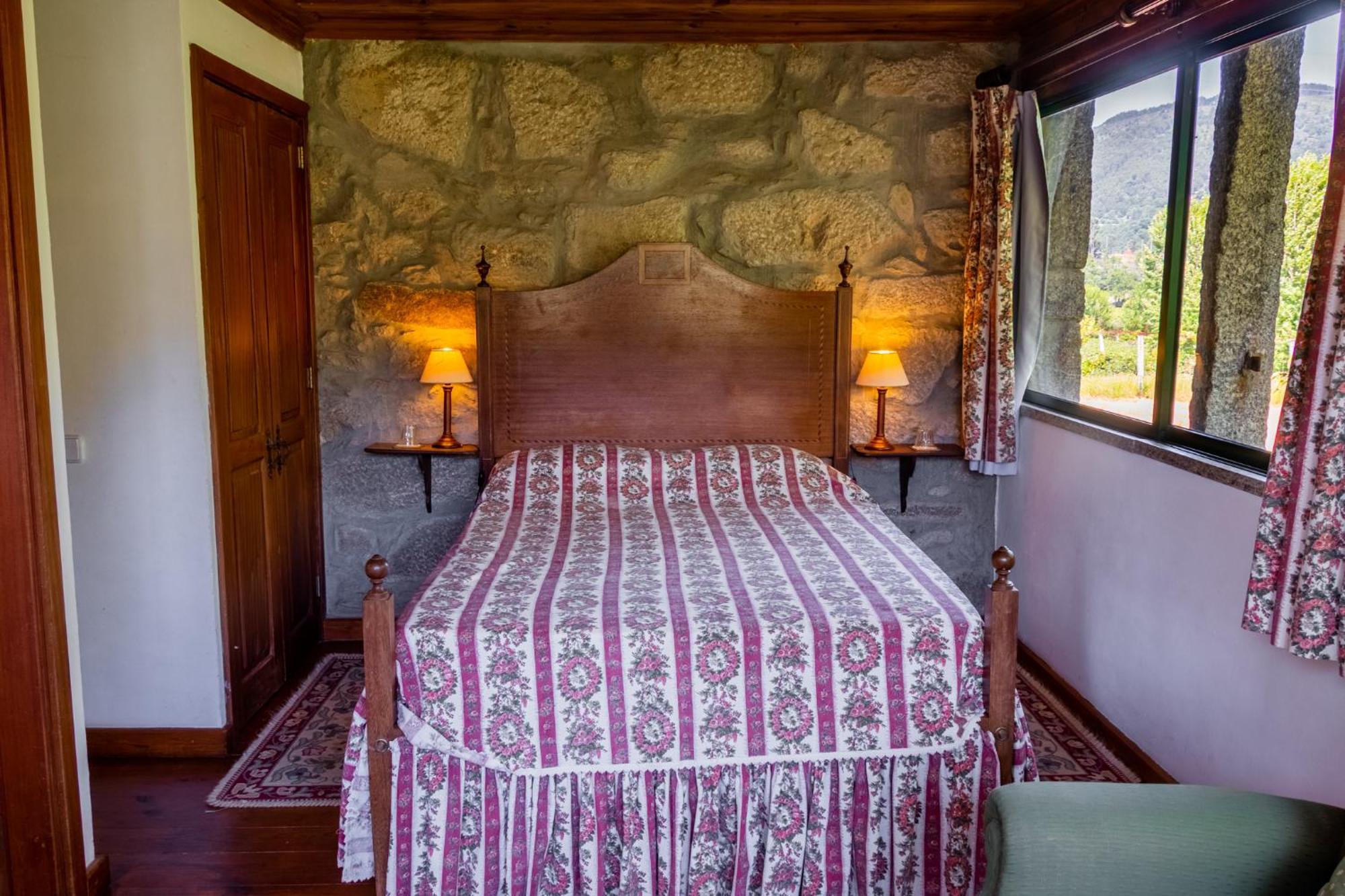 Hotel Quinta De S.Vicente à Geraz do Minho Extérieur photo